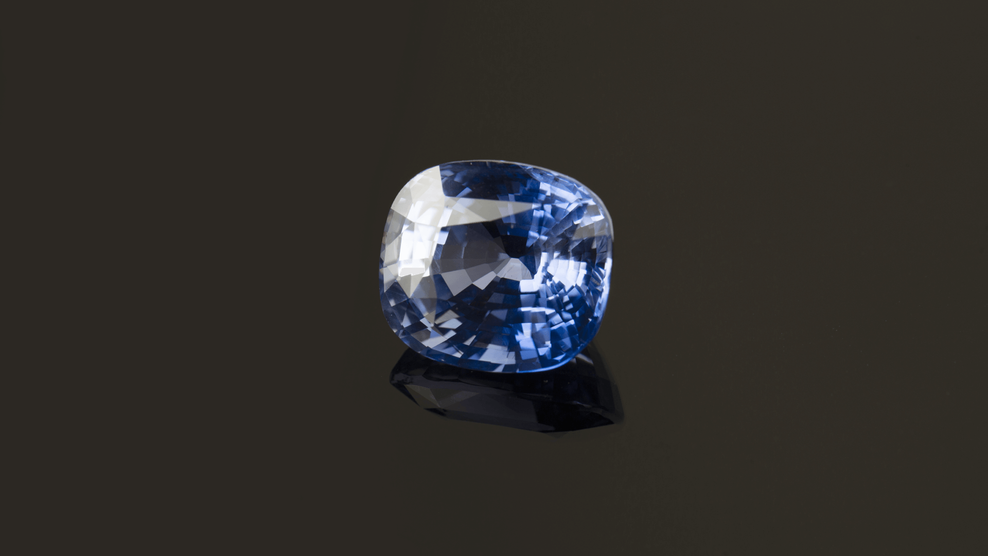 Selling Gemstones Sell gemstones safely and at a fair price Blog